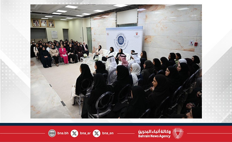 خلال احتفال الوزارة بمناسبة يوم المرأة البحرينية.. وزيرة الإسكان والتخطيط العمراني 6555 بحرينية مستفيدة من الخدمات والبرامج والمبادرات الإسكانية